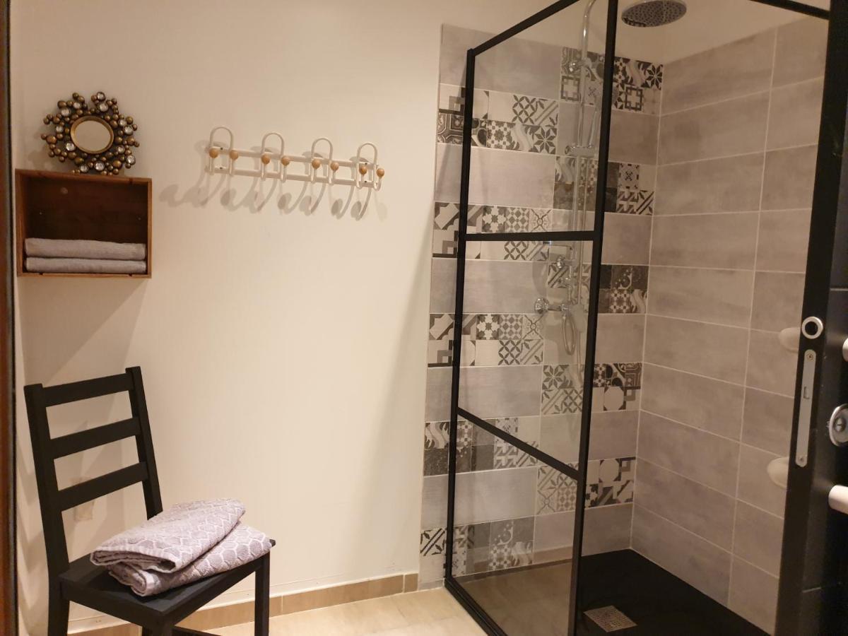 Le Clos Du Grand Chene - Gites 4 Etoiles - Saint-Marcel-d'Ardeche Ngoại thất bức ảnh