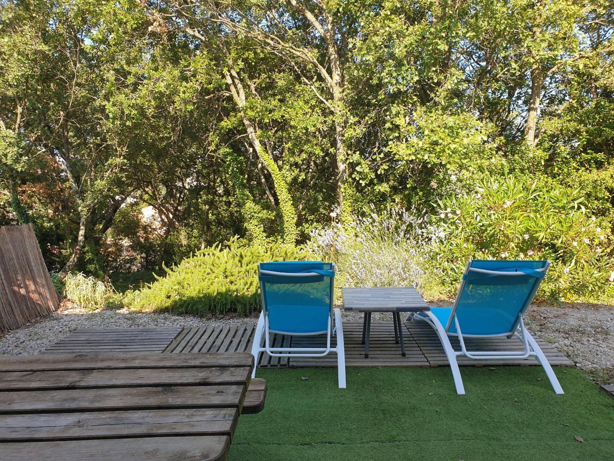 Le Clos Du Grand Chene - Gites 4 Etoiles - Saint-Marcel-d'Ardeche Ngoại thất bức ảnh